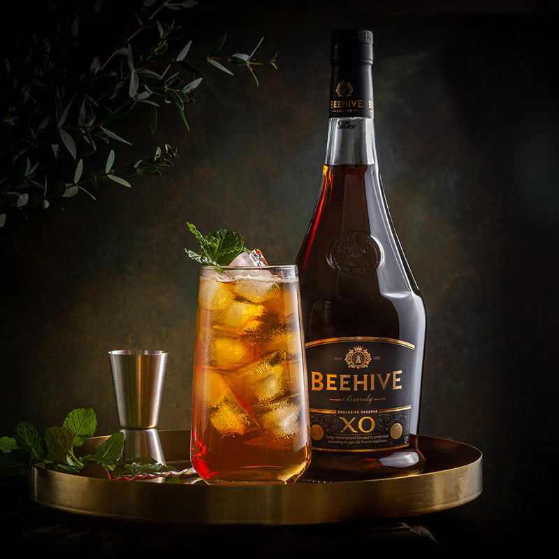 Beehive XO Brandy 700ml - Image 4