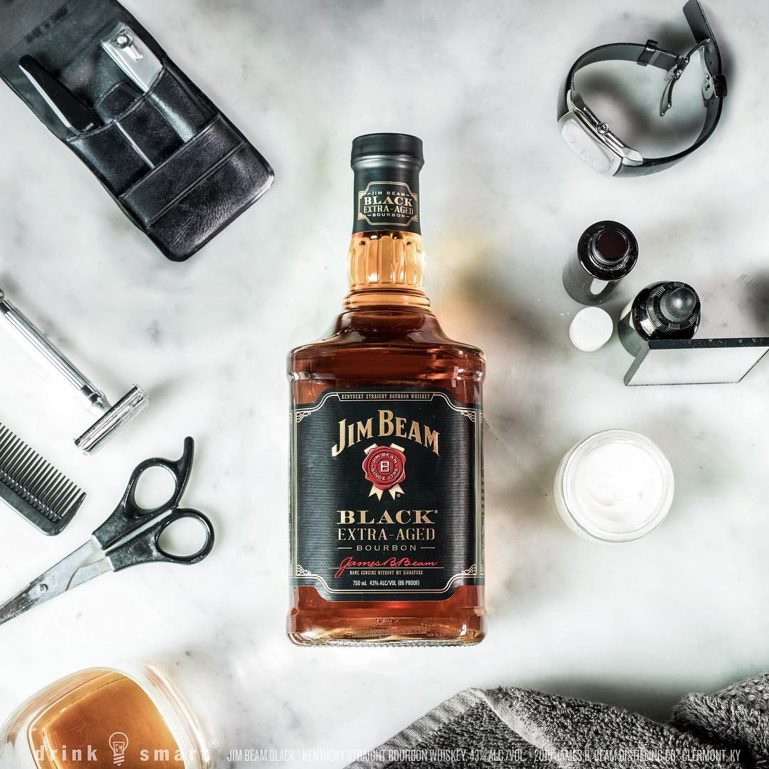Jim Beam Black Bourbon Whiskey 700ml - Image 3